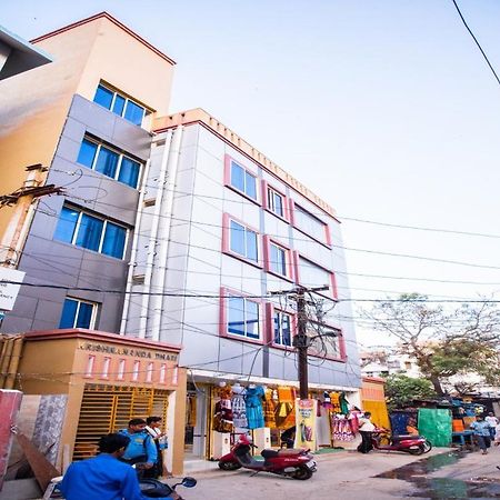 Krishnananda Dham Hotel Puri Kültér fotó